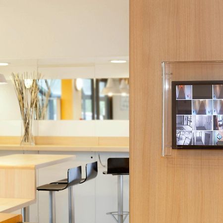 Tip Hotel Cambrai Ex Hotel F1 Εξωτερικό φωτογραφία