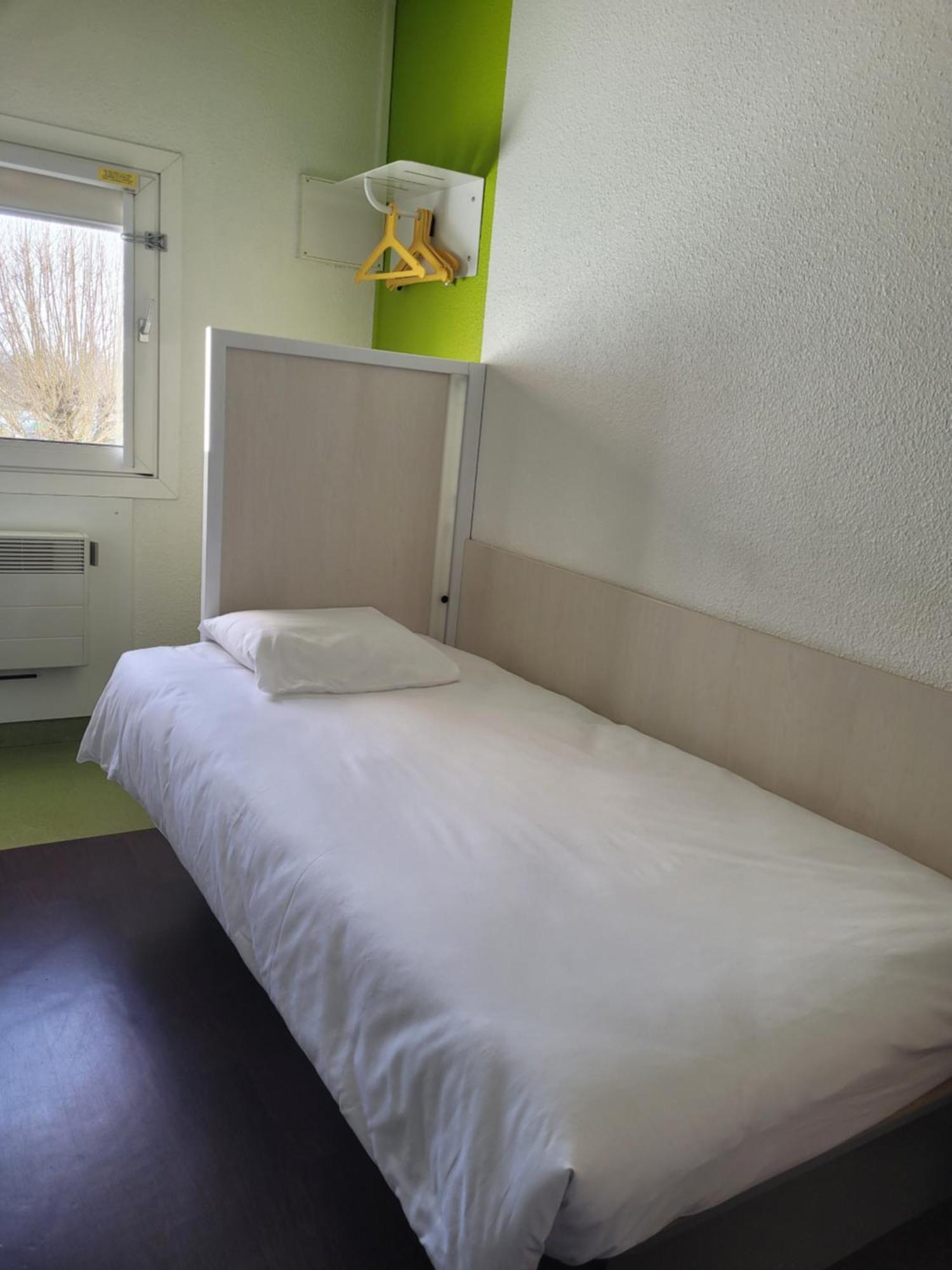 Tip Hotel Cambrai Ex Hotel F1 Εξωτερικό φωτογραφία
