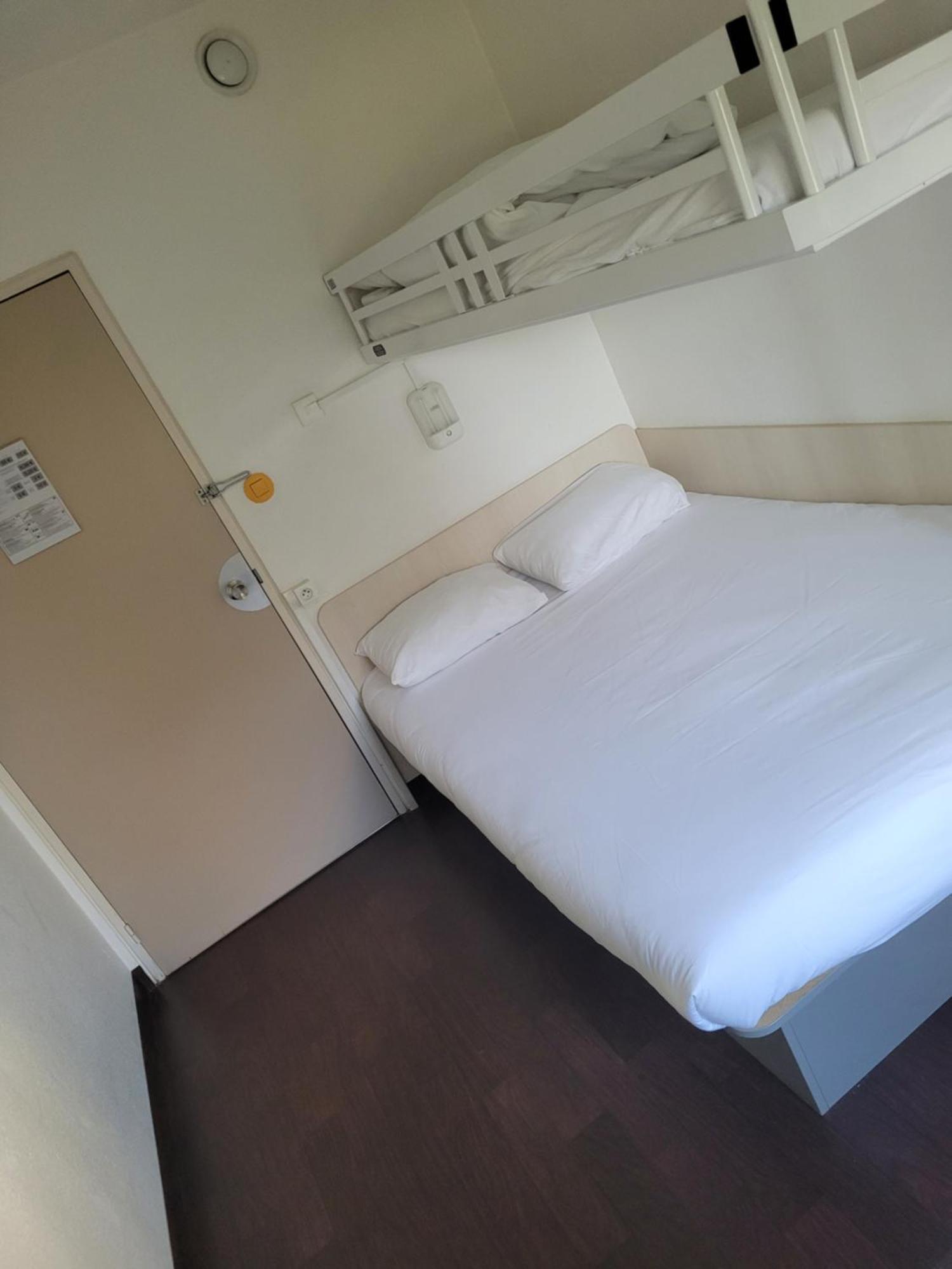 Tip Hotel Cambrai Ex Hotel F1 Εξωτερικό φωτογραφία