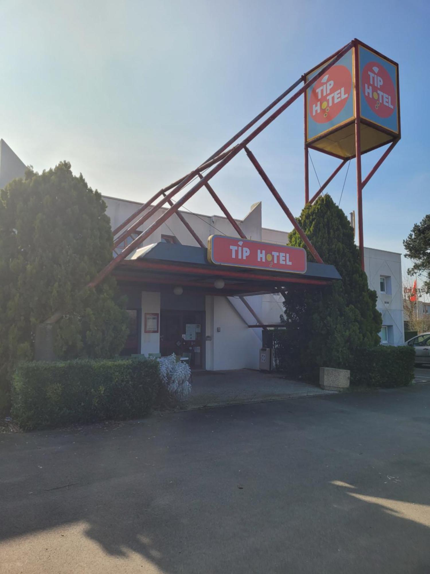 Tip Hotel Cambrai Ex Hotel F1 Εξωτερικό φωτογραφία
